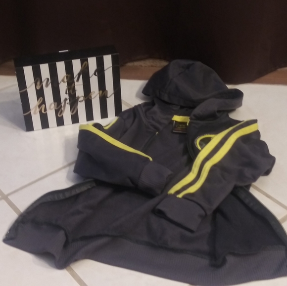 3T Batman zip up jacket - Picture 6 of 7